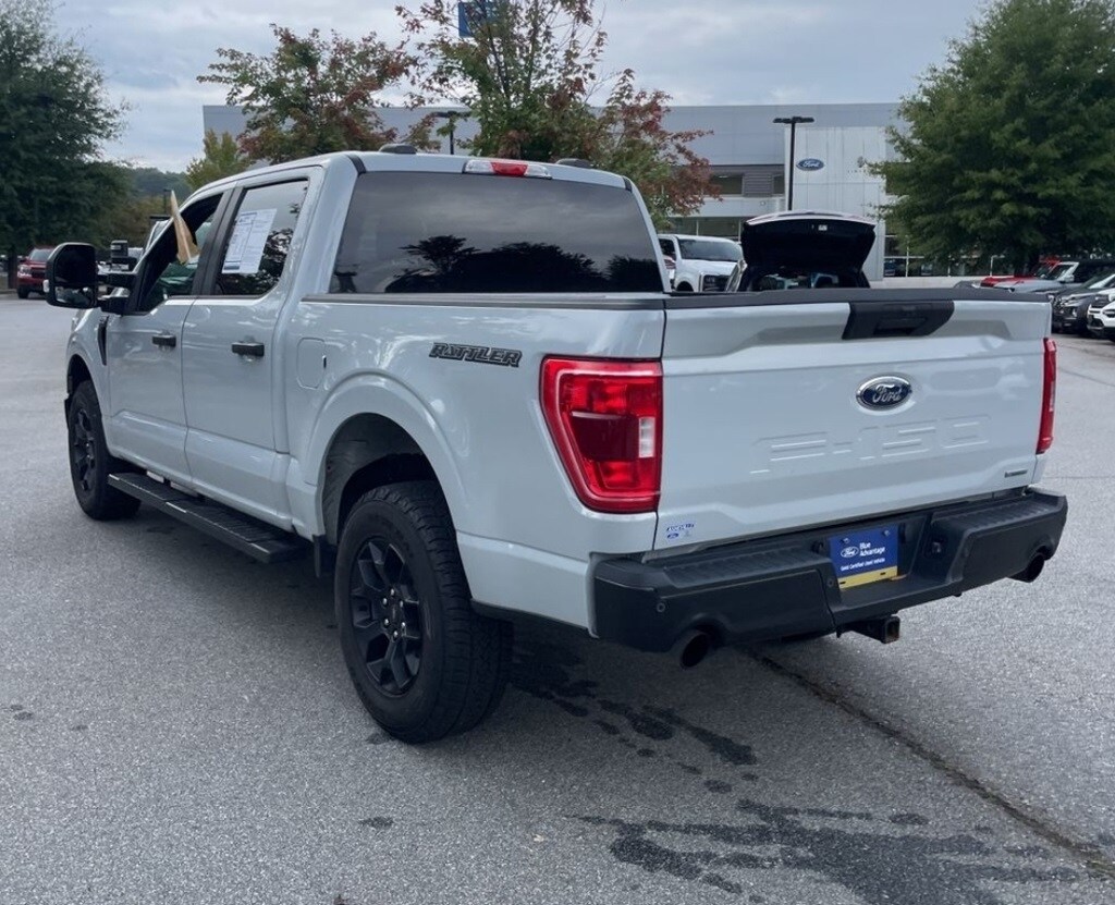 2023 Ford F-150 XL photo 2