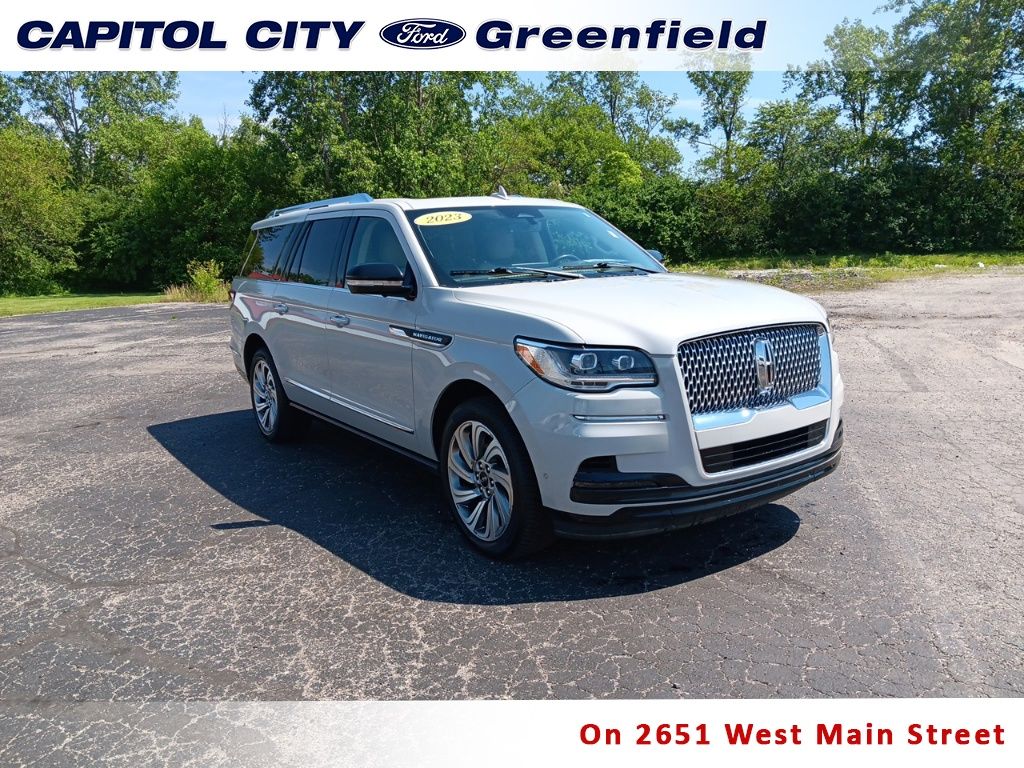 2023 Lincoln Navigator Reserve L 4WD's photo