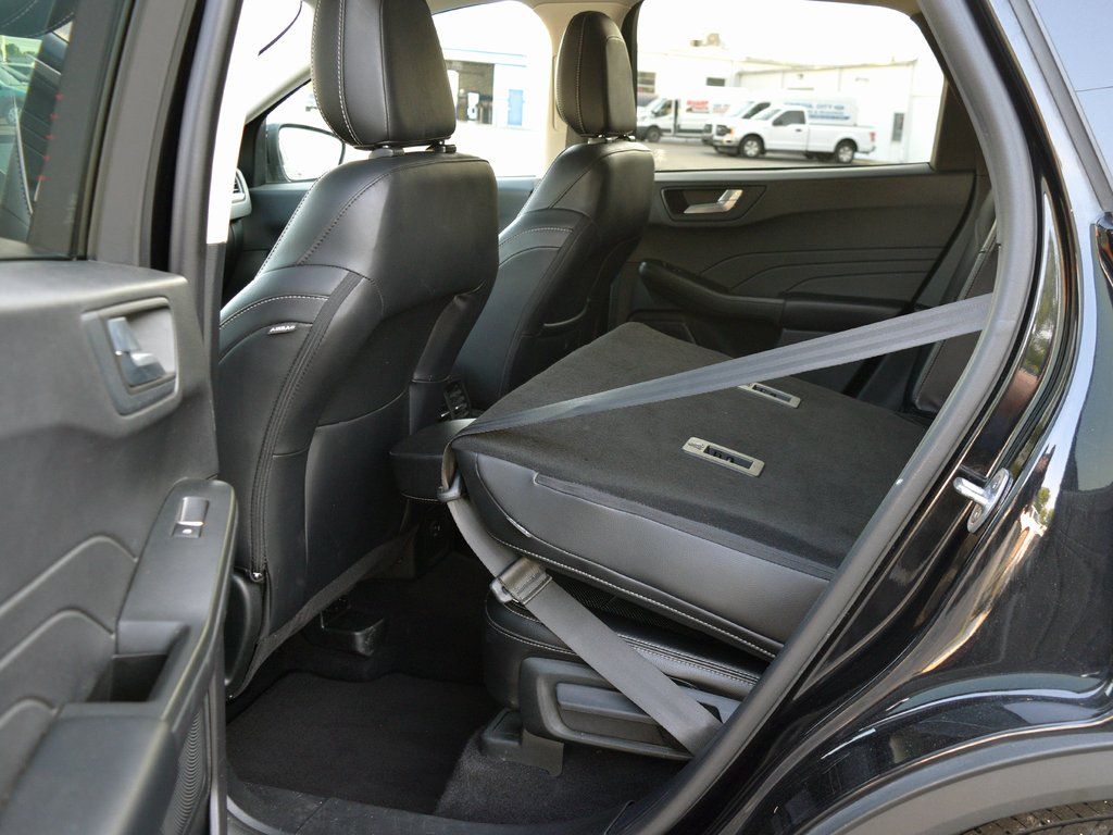 2022 Ford Escape Titanium - Photo 27