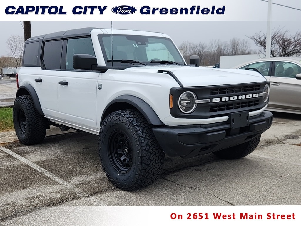 2025 Ford Bronco 4-Door Big Bend's photo