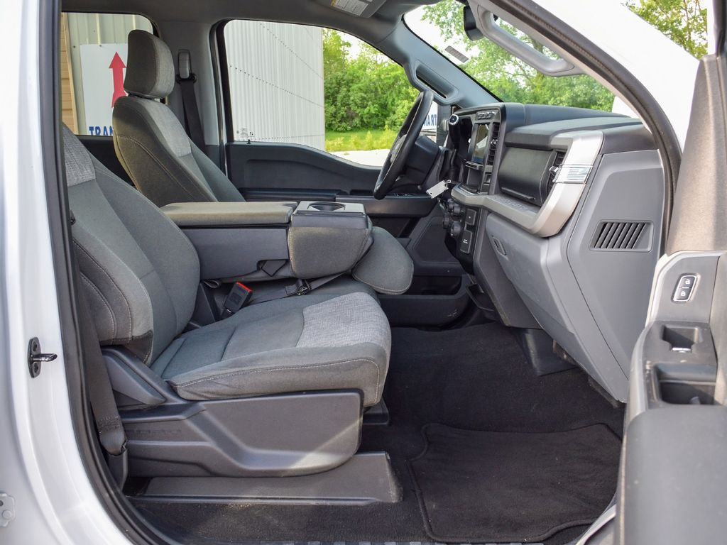 2023 Ford F-250 Super Duty XLT - Photo 34