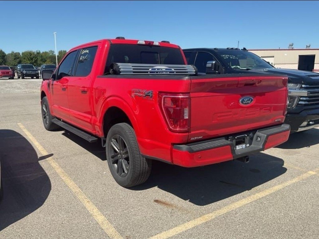 2022 Ford F-150 XLT photo 3