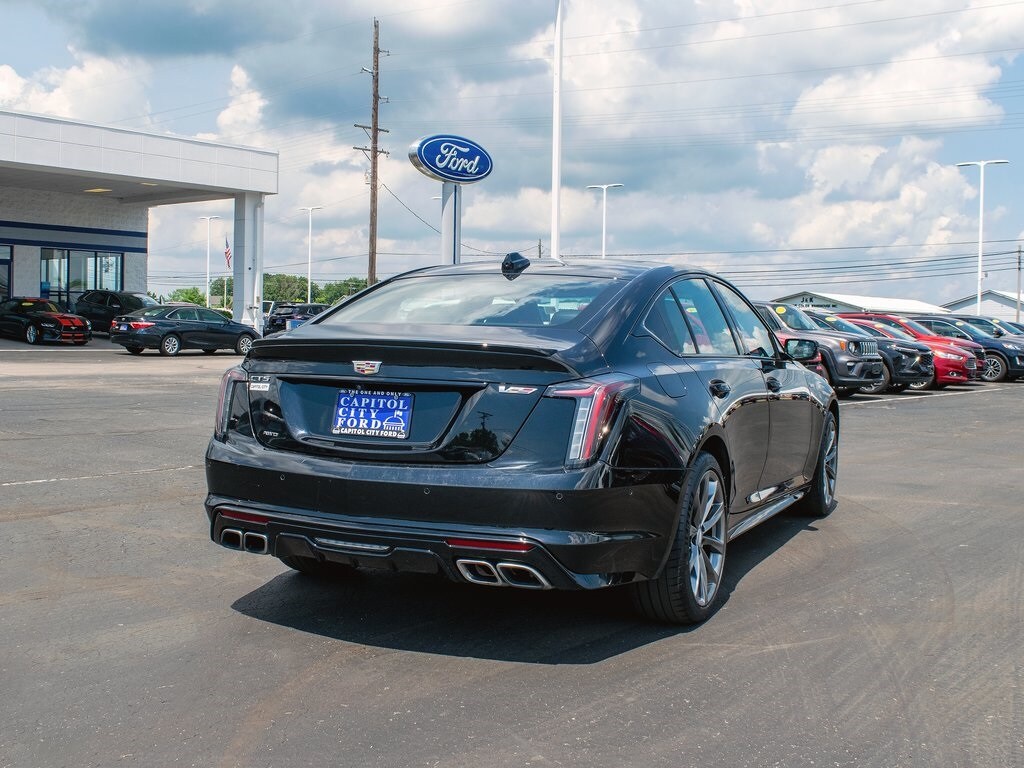 2021 Cadillac CT5 V photo 3