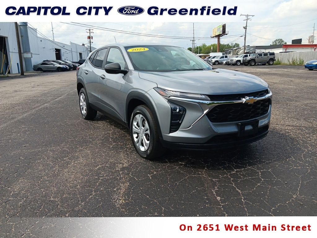2024 Chevrolet Trax LS's photo