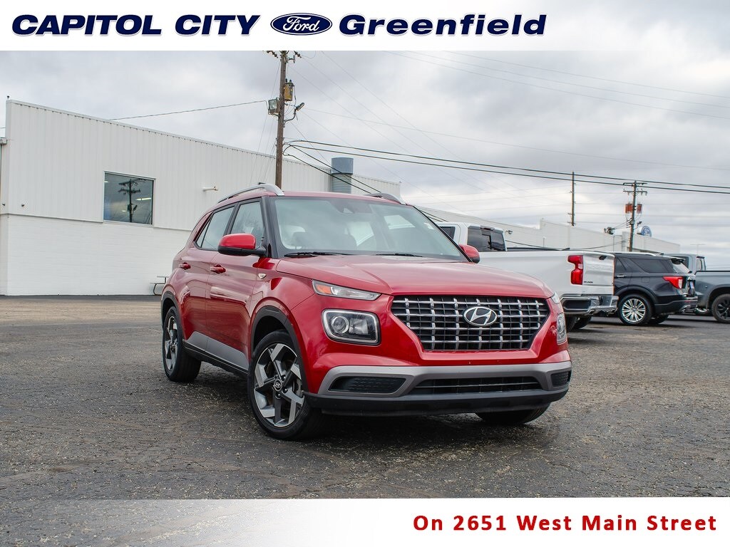 Used 2021 Hyundai Venue SEL SUV