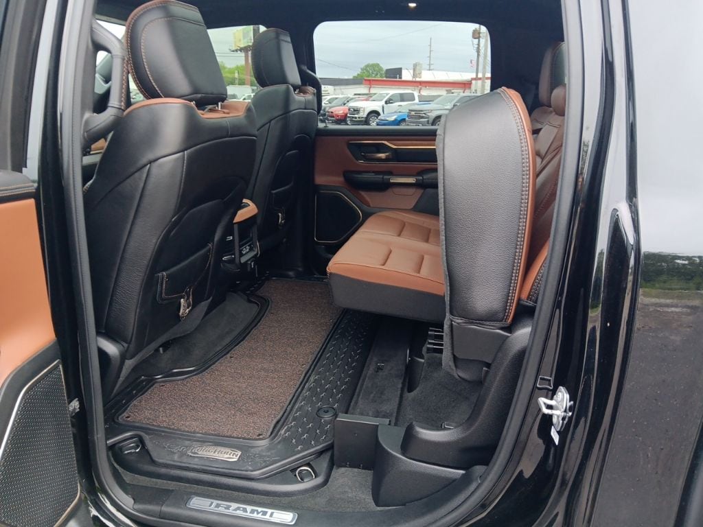 2022 RAM Ram 1500 Pickup Longhorn - Photo 31