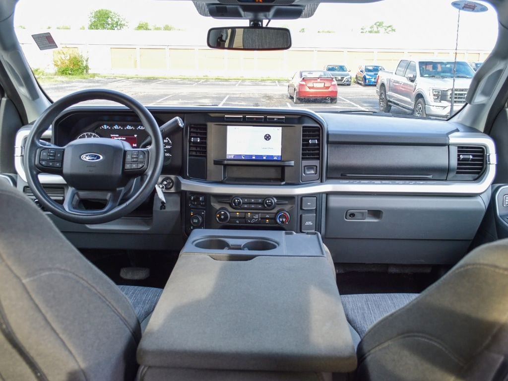 2023 Ford F-250 Super Duty XLT - Photo 32