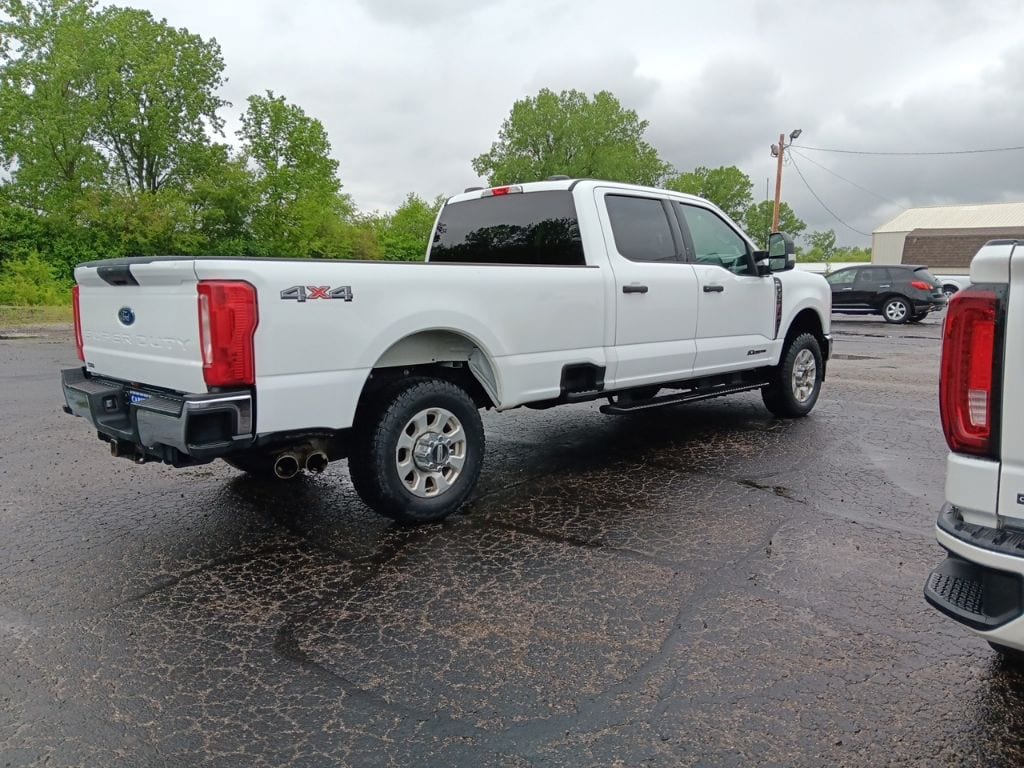 Used 2023 Ford F-350SD XLT Truck