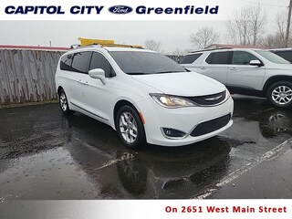 2019 Chrysler Pacifica Touring L Plus Minivan/Van