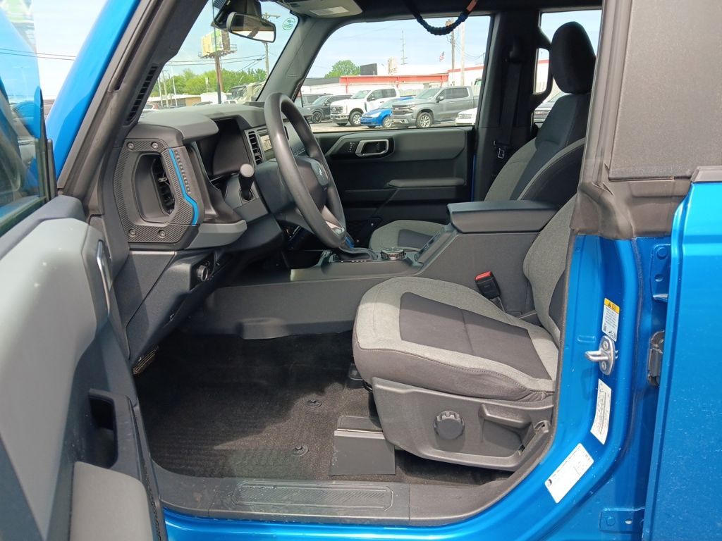 2023 Ford Bronco 4-Door Base - Photo 25