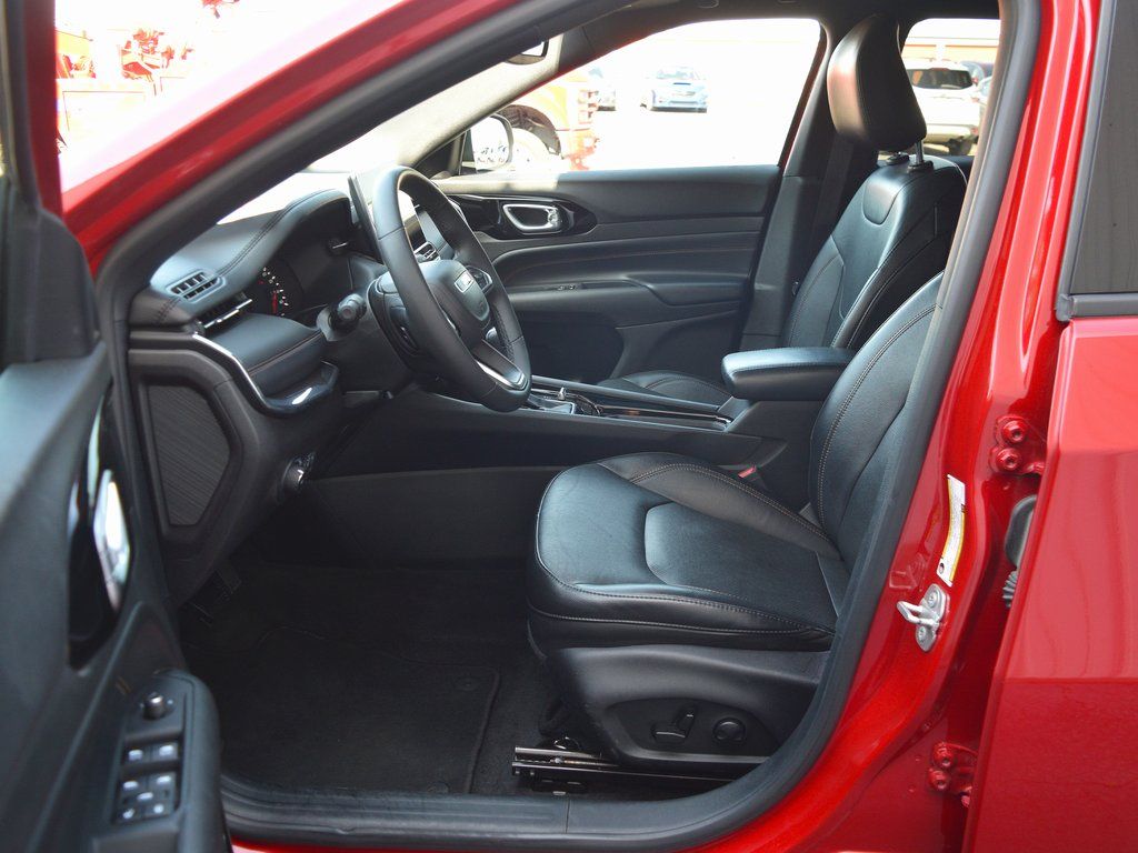 2023 Jeep Compass (RED) Edition - Photo 27