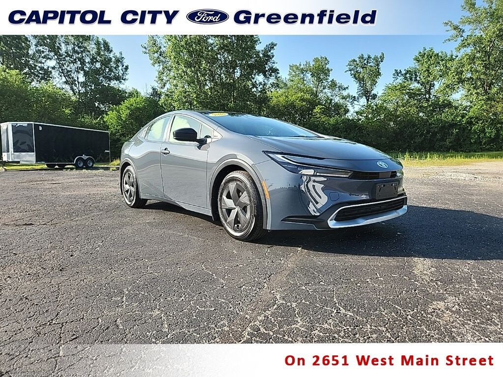 Used 2024 Toyota Prius Prime SE Hatchback