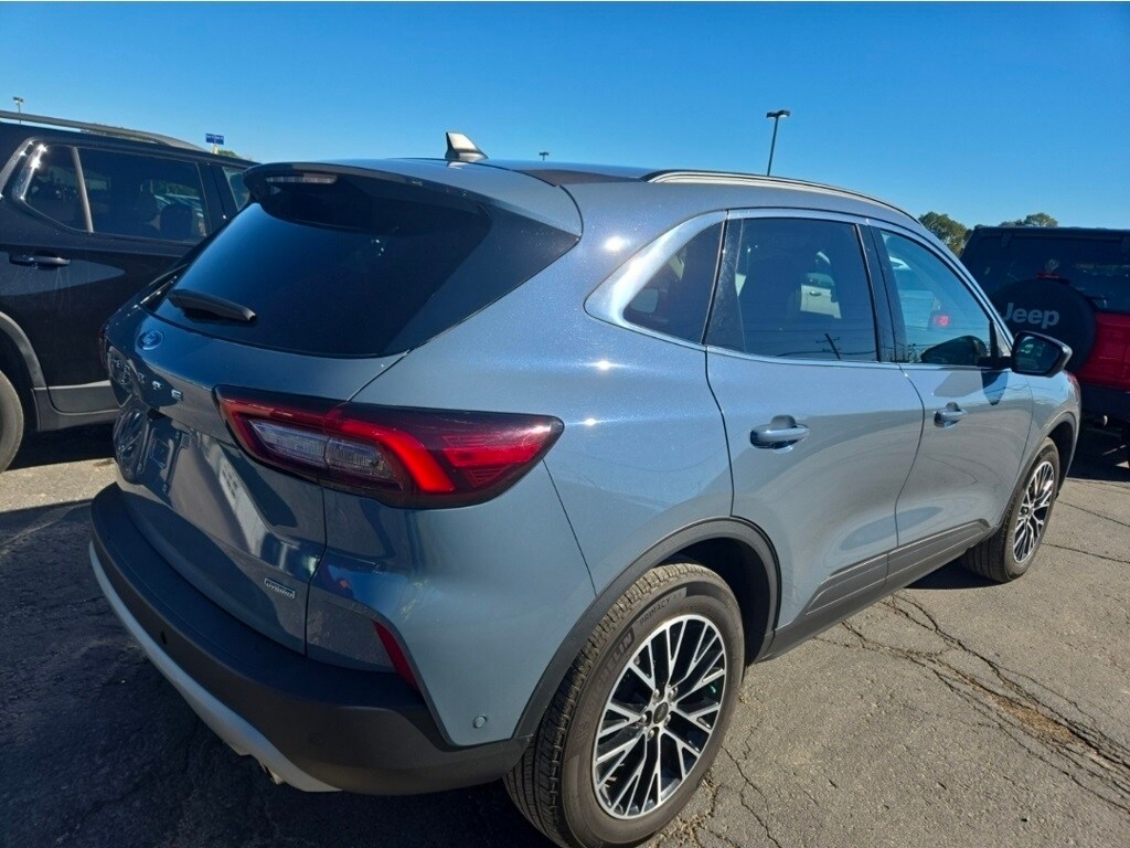 Used 2023 Ford Escape Plug-In Hybrid Base SUV