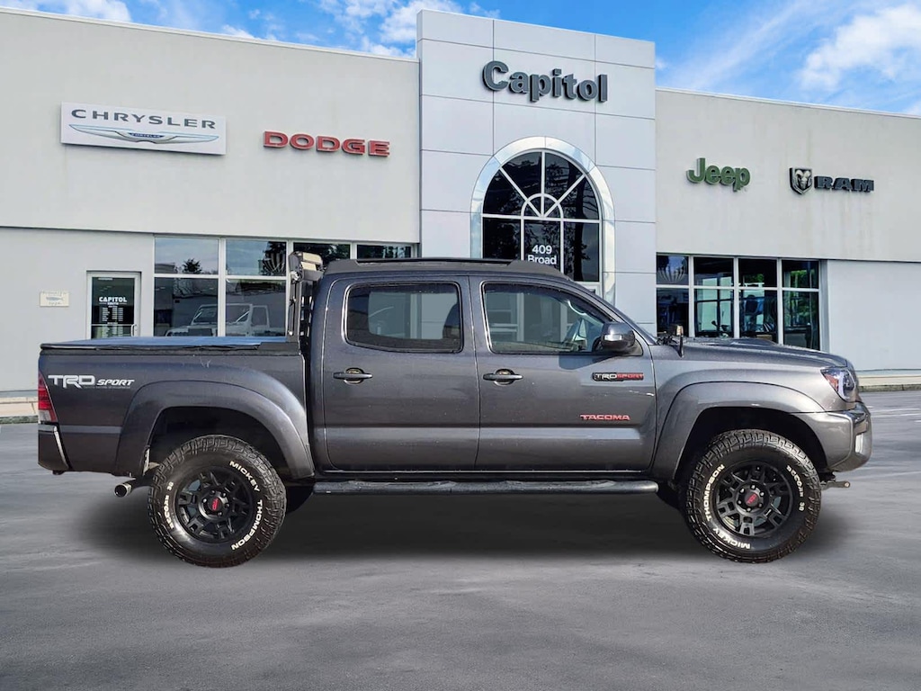 Used 2014 Toyota Tacoma Base Truck