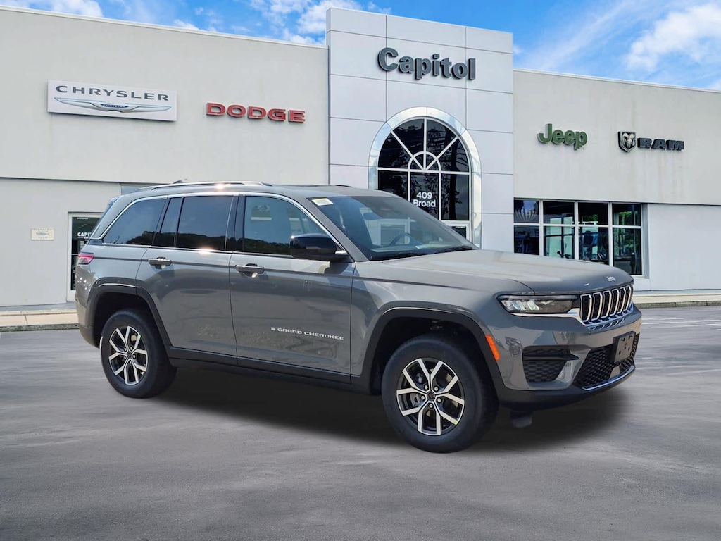 New 2027 Jeep Grand Cherokee Laredo X Sport Utility