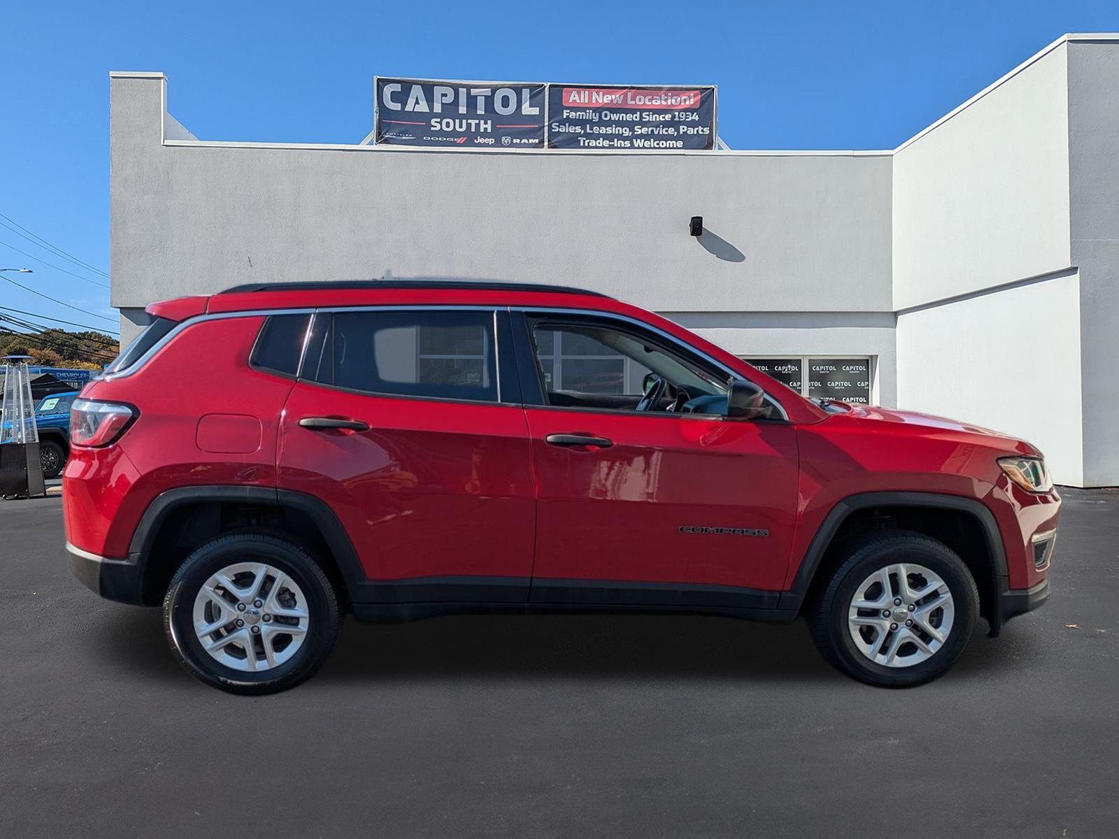 2020 Jeep Compass Sport photo 2