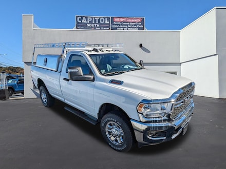 2023 Ram 3500 TRADESMAN REGULAR CAB 4X4 8' BOX Pickup