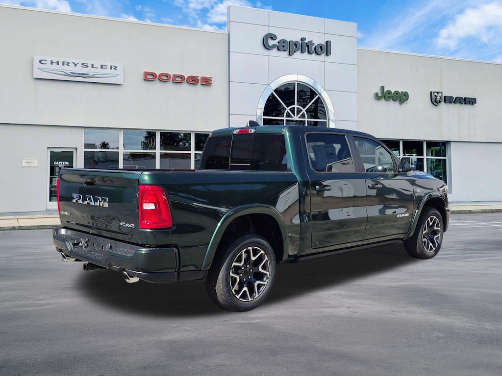 New 2027 Ram 1500 LARAMIE CREW CAB 4X4 5'7 BOX Pickup