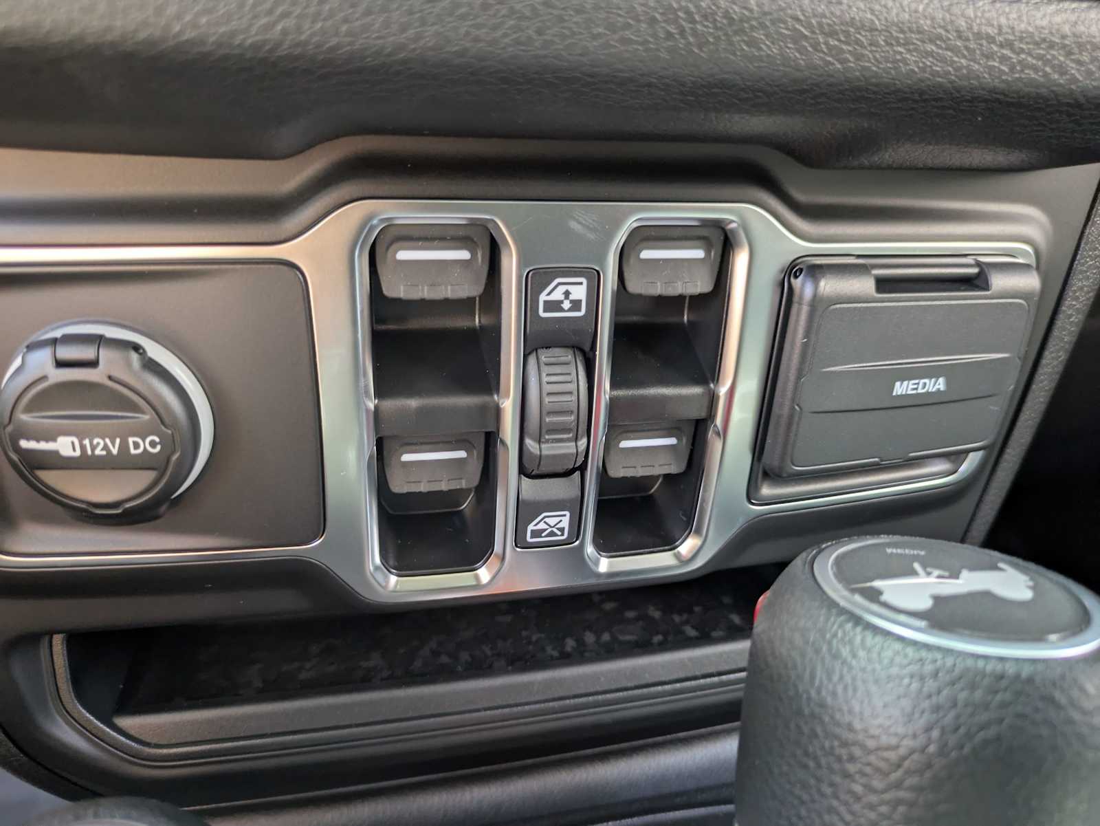2025 Jeep Wrangler 4-Door Sport S - Photo 12