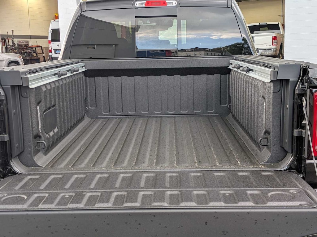 New 2026 Ram 1500 Big Horn 4x4 Crew Cab 57 Box Pickup