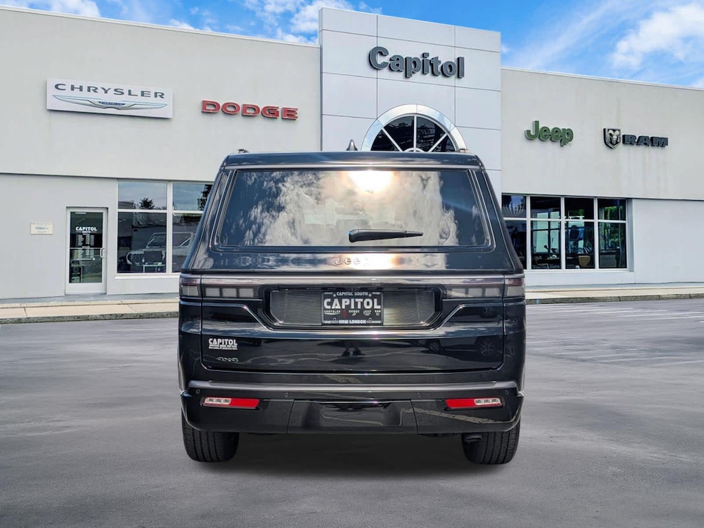 New 2026 Jeep Grand Wagoneer LIMITED ALTITUDE 4X4 Sport Utility