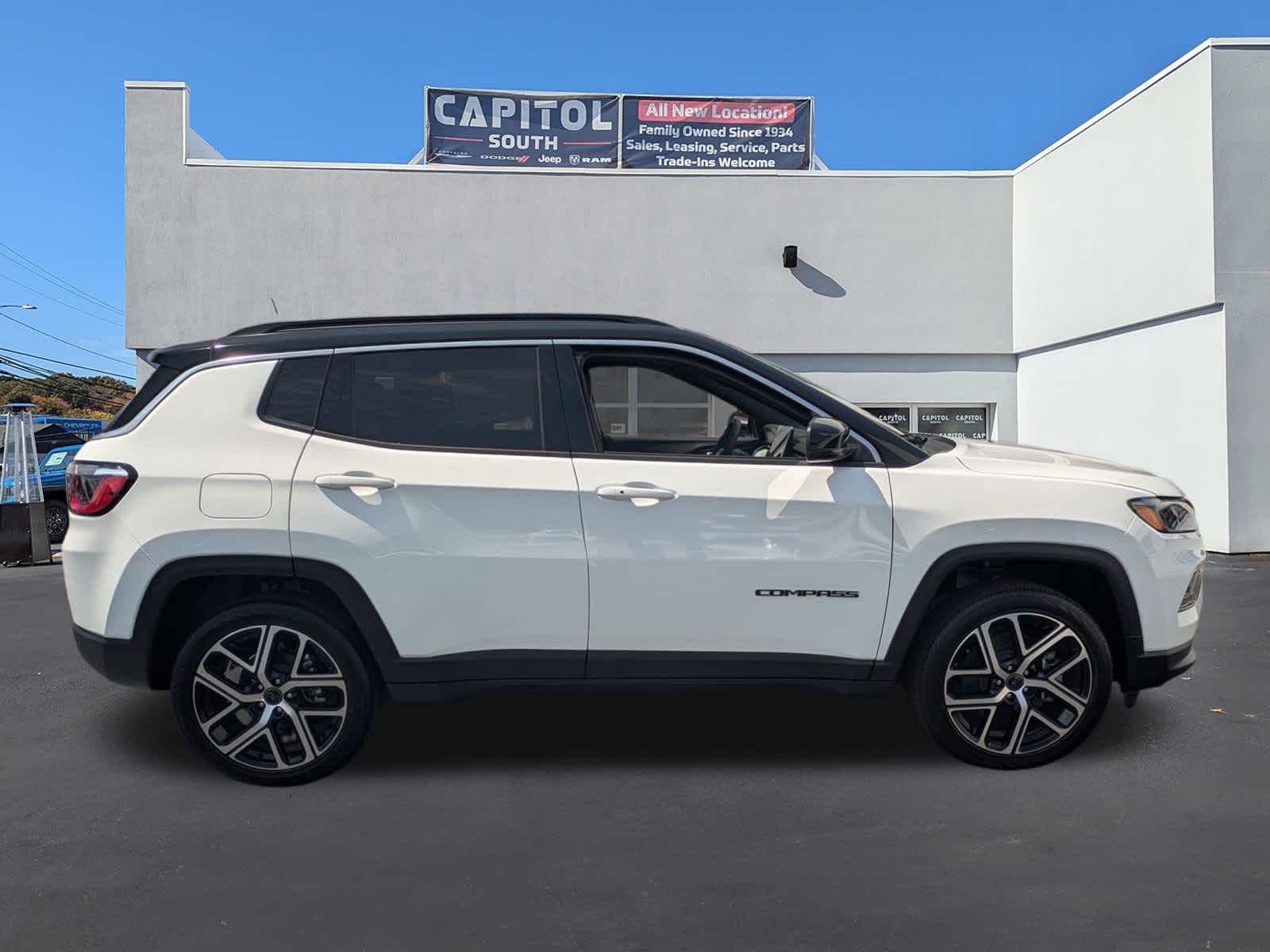 2025 Jeep Compass Limited - Photo 38