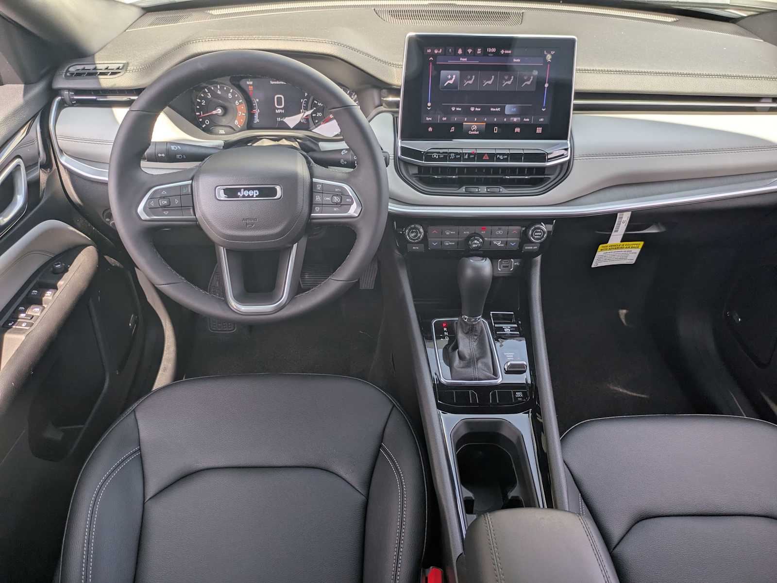 2025 Jeep Compass Limited - Photo 30