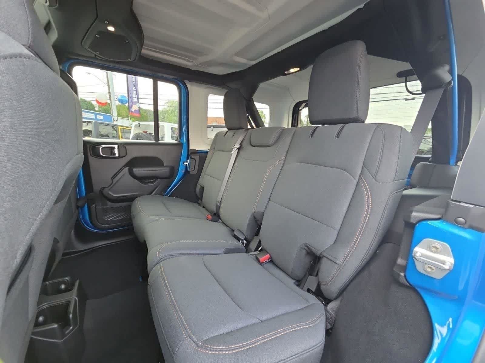 2025 Jeep Wrangler 4-Door Sport S - Photo 22