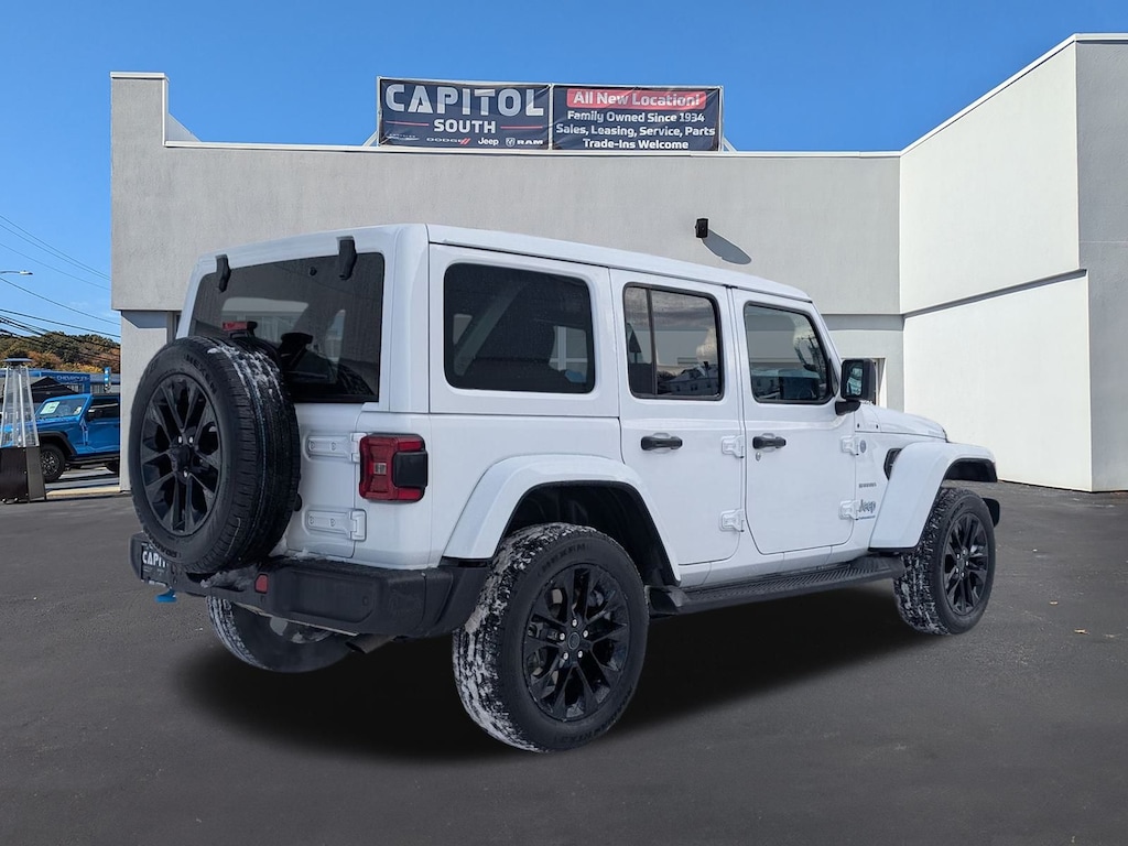 Used 2024 Jeep Wrangler 4xe Sahara SUV