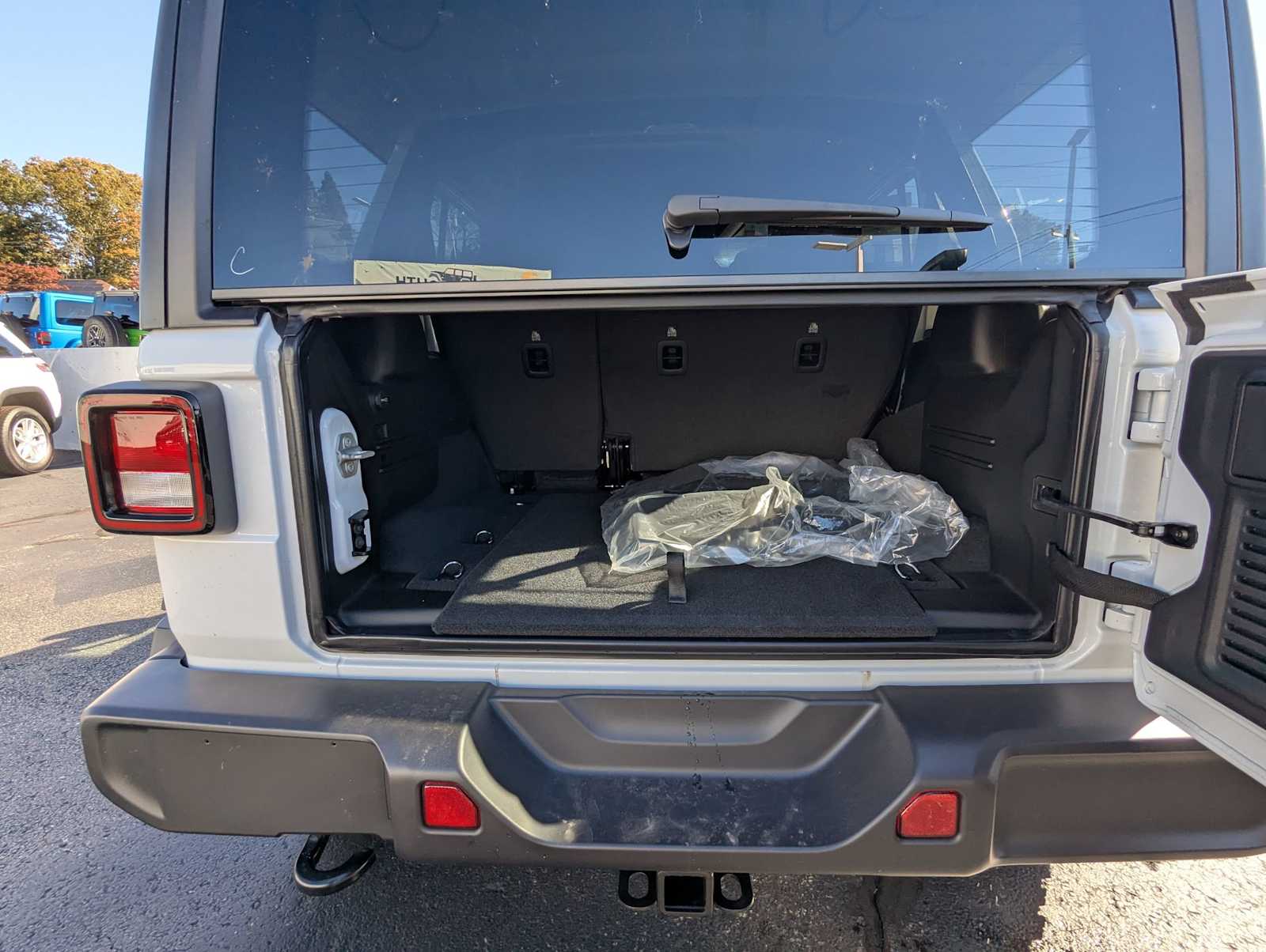 2026 Jeep Wrangler 4-Door Willys - Photo 19