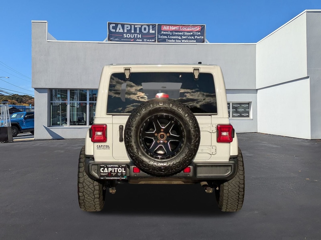 Used 2021 Jeep Wrangler Unlimited Sahara SUV