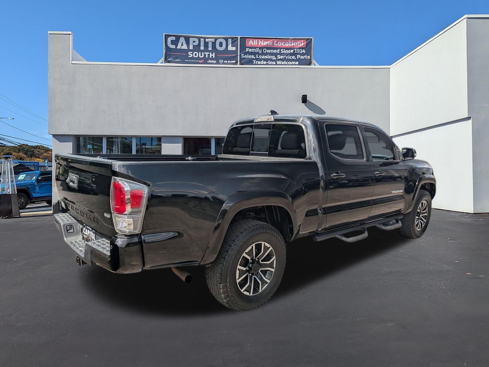 2020 Toyota Tacoma TRD Sport V6 photo 3