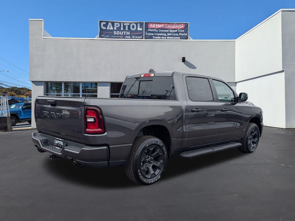 New 2026 Ram 1500 Express 4x4 Crew Cab 57 Box Pickup