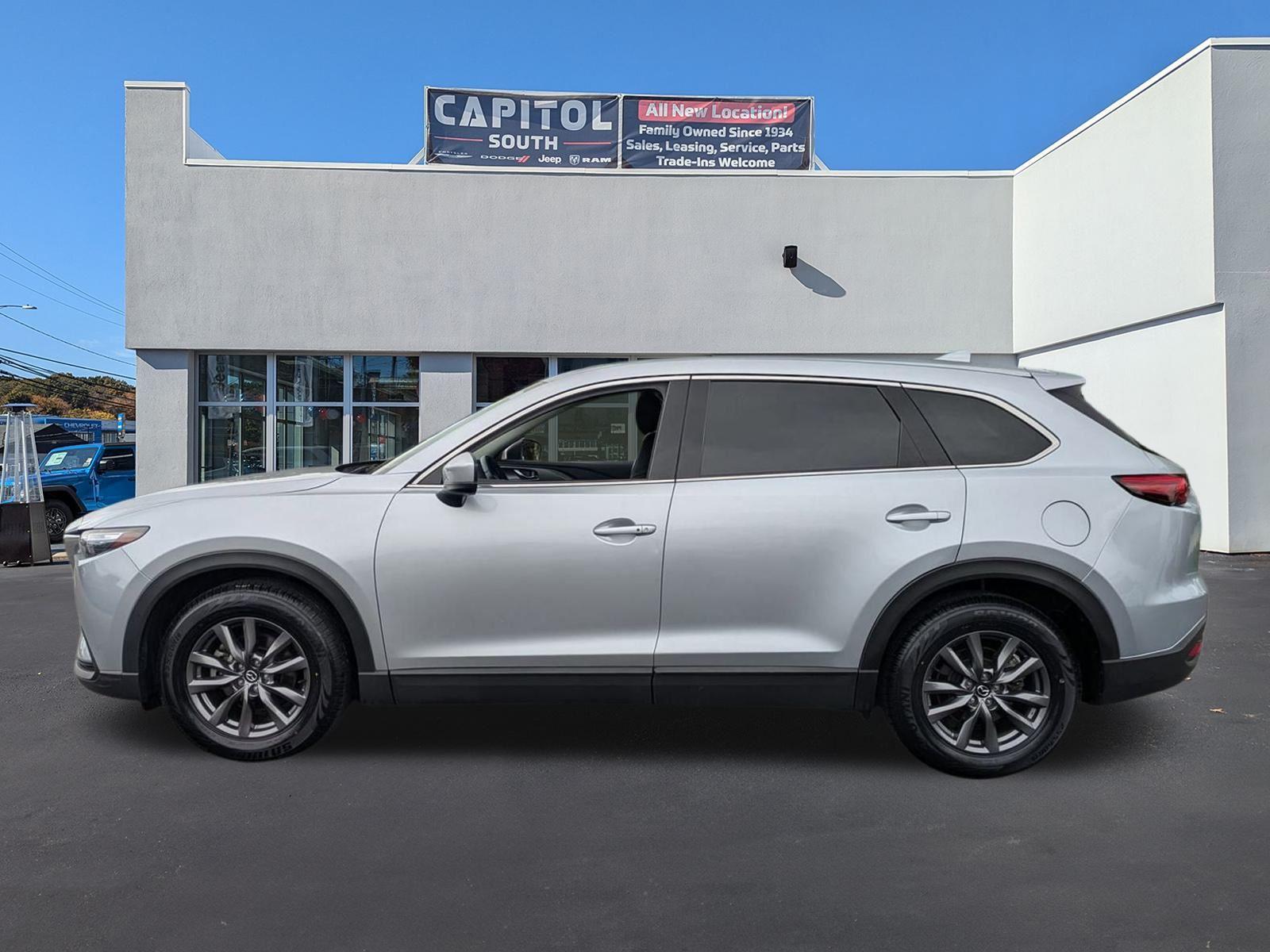 2023 Mazda CX-9 Touring photo 3