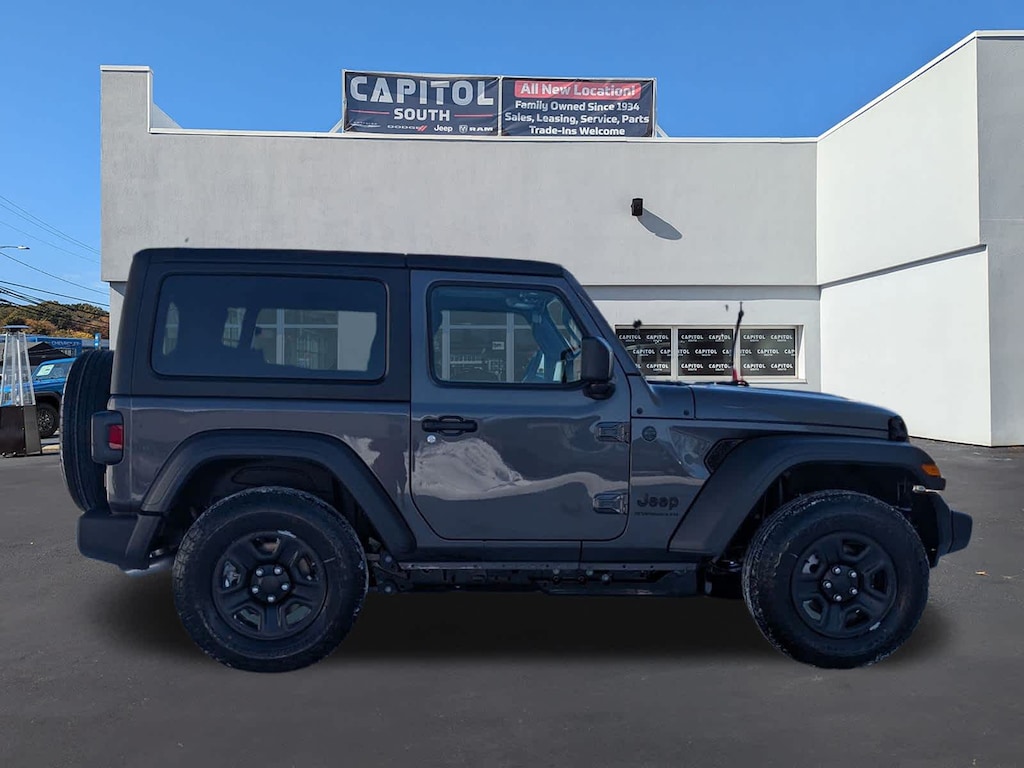 New 2026 Jeep Wrangler Sport Sport Utility