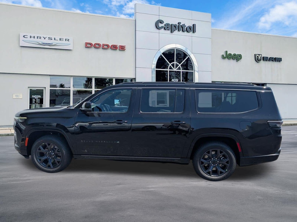 New 2026 Jeep Grand Wagoneer L Limited Altitude Sport Utility