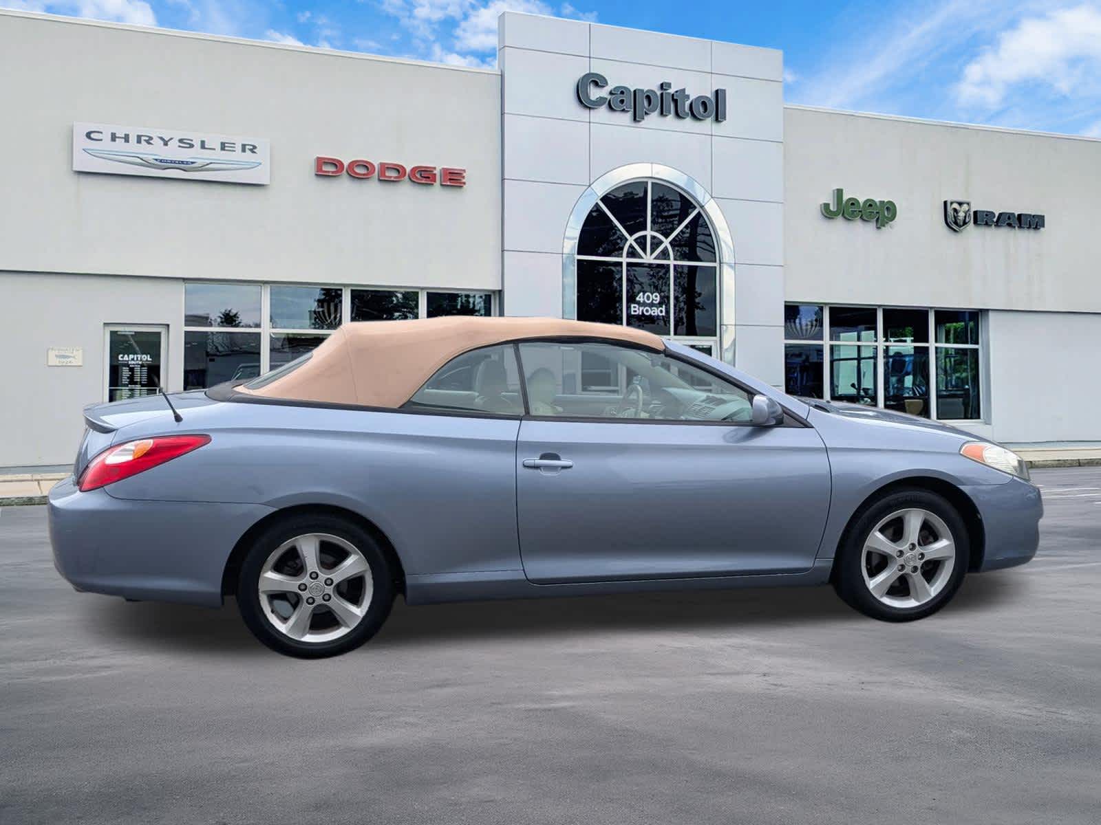 Used 2005 Toyota Camry Solara SLE with VIN 4T1FA38P45U058182 for sale in New London, CT