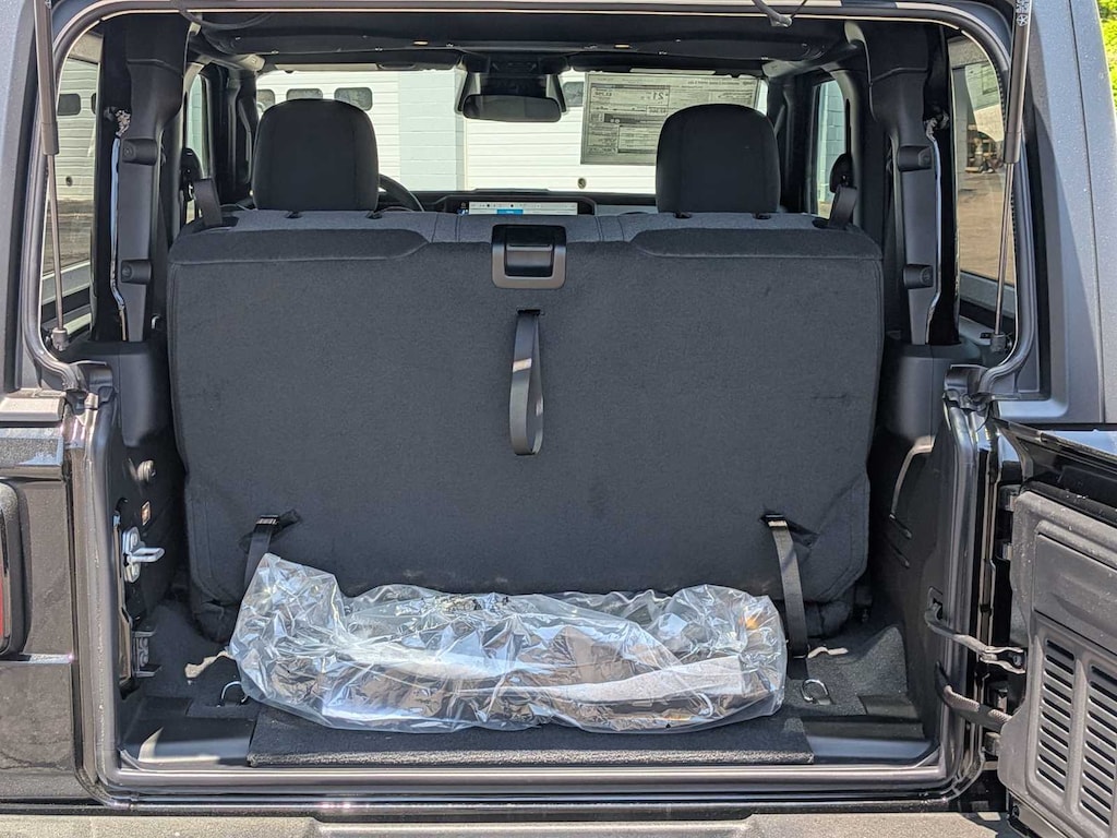 New 2026 Jeep Wrangler 2-DOOR SPORT S Sport Utility