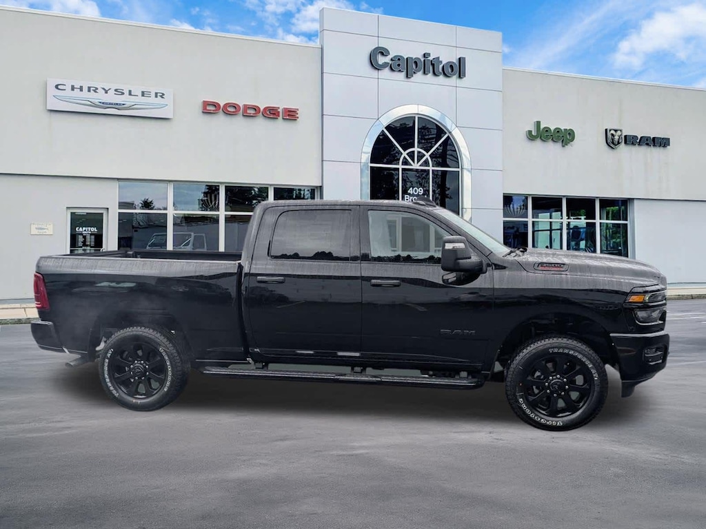New 2026 Ram 3500 BIG HORN CREW CAB 4X4 6'4 BOX Pickup