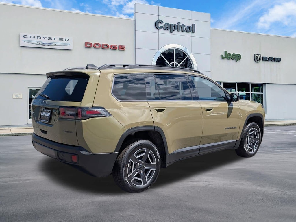 New 2026 Jeep Cherokee Laredo Sport Utility