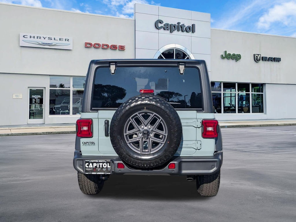 New 2026 Jeep Wrangler Sport S Sport Utility