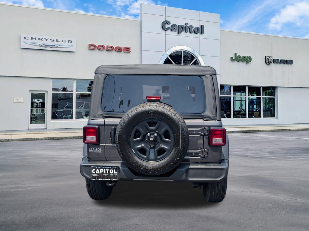 New 2026 Jeep Wrangler Sport Sport Utility