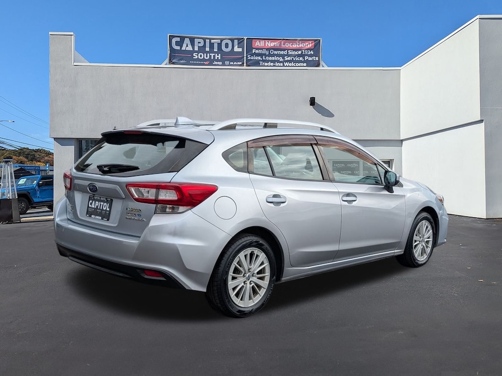 Used 2017 Subaru Impreza 2.0i Premium 5-door