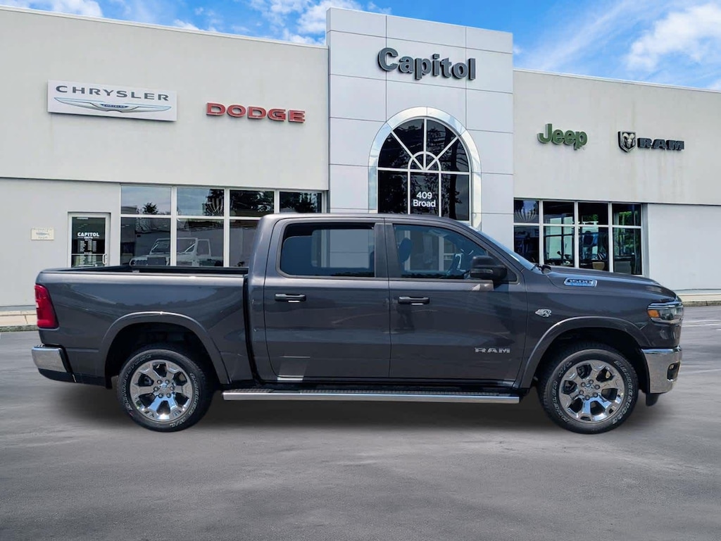 New 2026 Ram 1500 BIG HORN CREW CAB 4X4 5'7 BOX Pickup