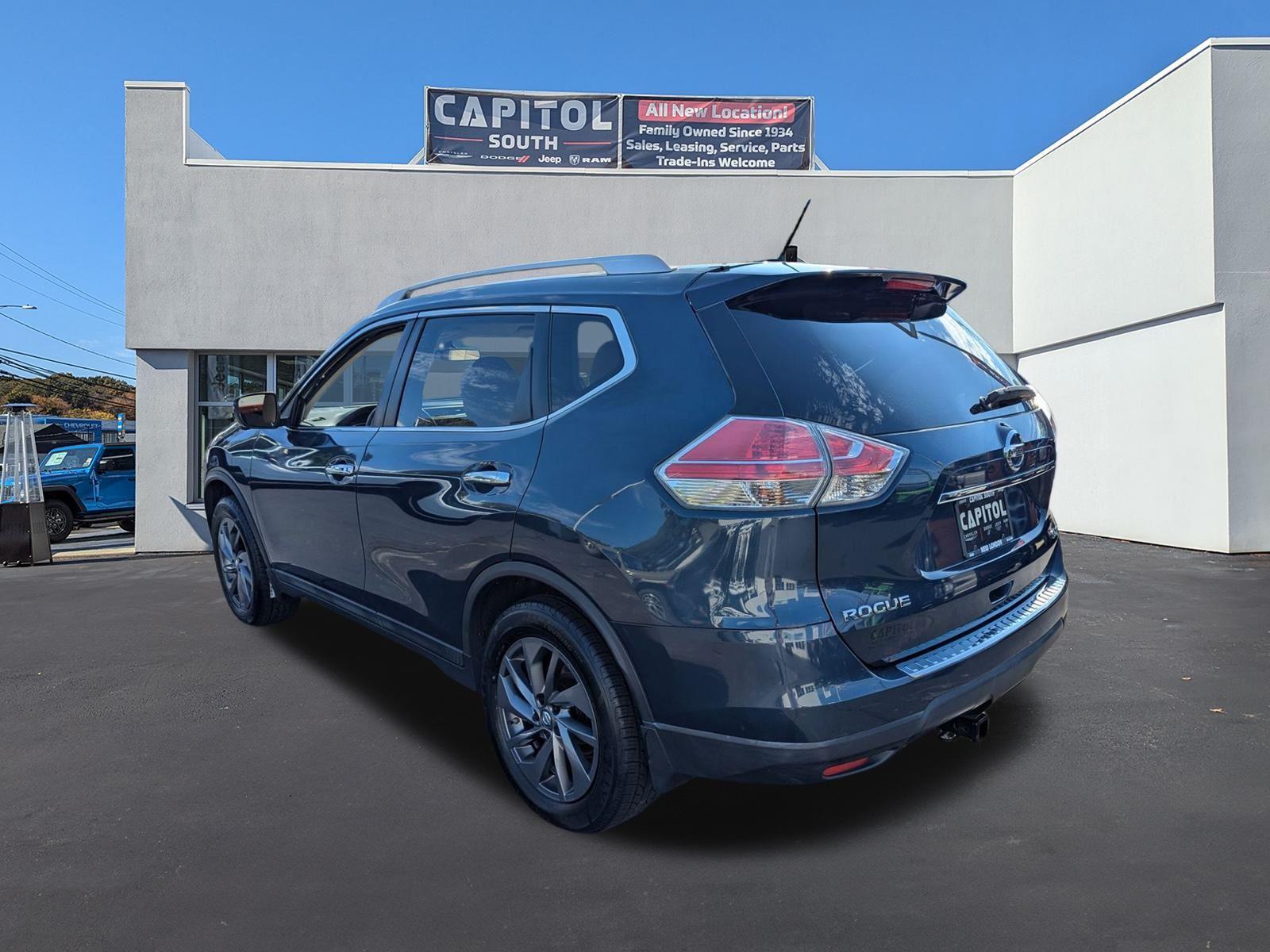 2016 Nissan Rogue SL photo 4