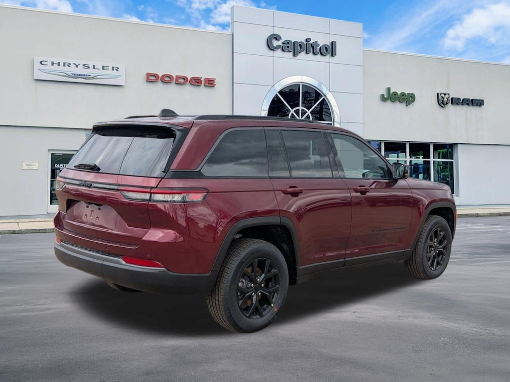 New 2026 Jeep Grand Cherokee LAREDO ALTITUDE 4X4 Sport Utility