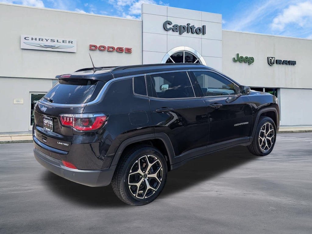 Used 2025 Jeep Compass Limited SUV