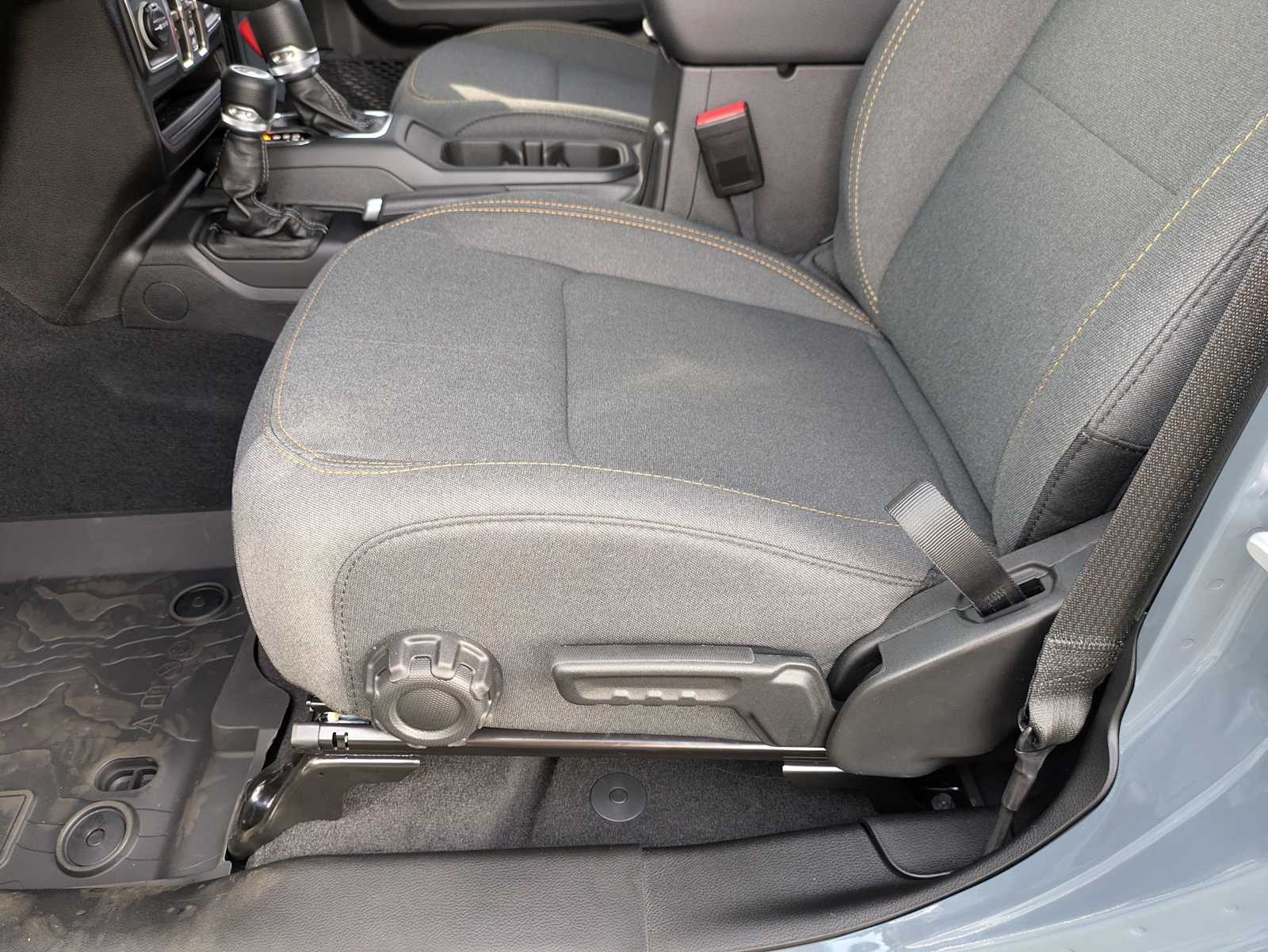 2025 Jeep Wrangler 4-Door Sport S - Photo 15