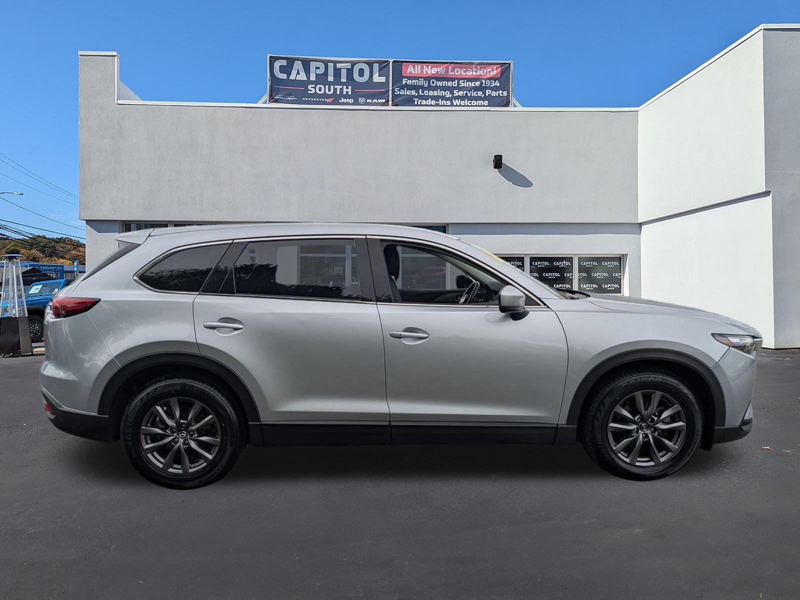 2023 Mazda CX-9 Touring photo 2