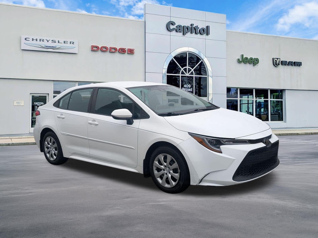 Used 2020 Toyota Corolla LE Sedan
